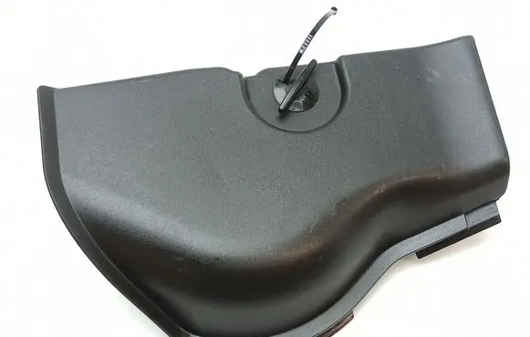 BMW Z4 E85 E86 Tail light bulb cover holder 7016686 77931710 5147701668602