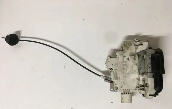 Audi A4 S4 B6 8E 8H Front door lock 8E2837015AA