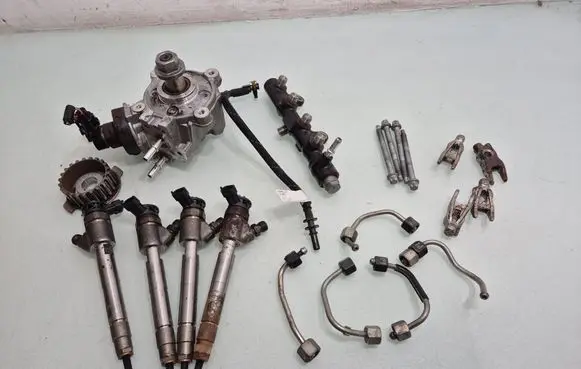 Peugeot 508 II Fuel injection system set 9817903080 9821399680