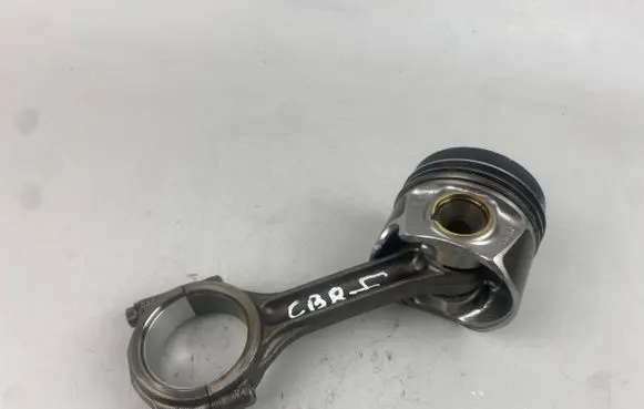 Volkswagen Golf VII Piston with connecting rod 04LA 011A 04LADE