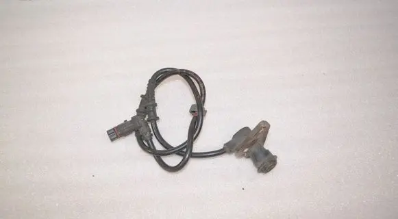 Mercedes-Benz E W210 ABS brake wheel speed sensor A2105400617
