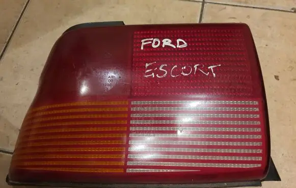 Ford Escort Rear/tail lights 93AG13A603AA