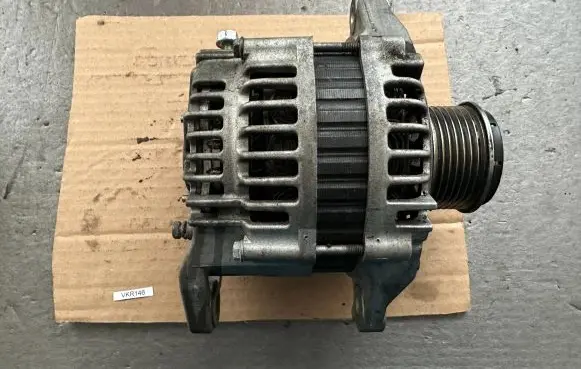 Nissan Patrol Y61 Generator/alternator 23100VC10A 23100VC10B