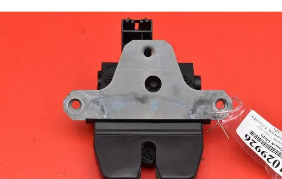 Ford Focus Tailgate/trunk/boot lock/catch/latch 8M454-R442A66-DA