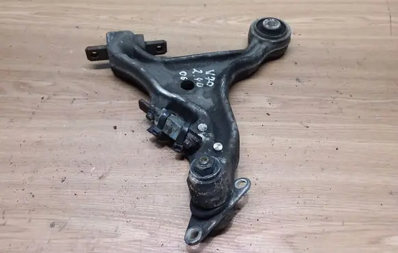 Volvo V70 Front lower control arm/wishbone 9492120