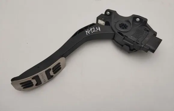 Jaguar XF Accelerator throttle pedal 9X239F832AB