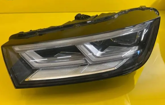 Audi Q5 SQ5 Headlight/headlamp 80A941035