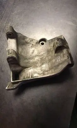 BMW 3 E36 A/C compressor mount bracket 1739627