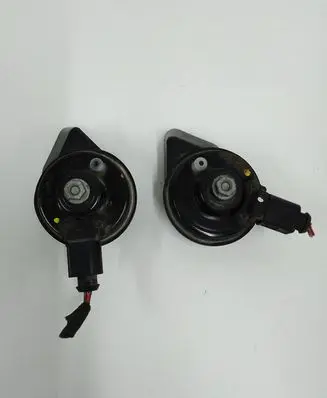 Audi A4 S4 B8 8K Horn signal 8T0951223