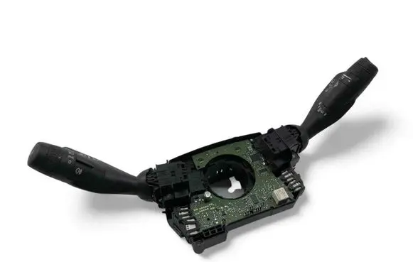 Volvo XC90 Indicator stalk 31674103