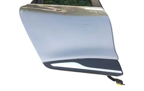 Renault Clio IV Rear door 
