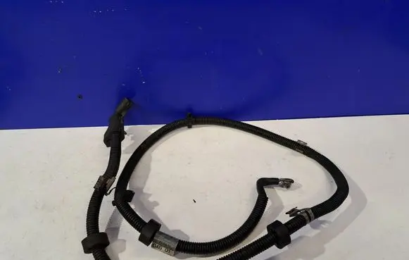 Mercedes-Benz C W204 Wires (starter motor) A2044402513