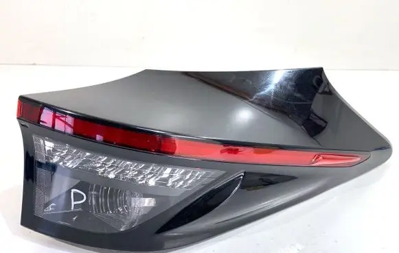 Toyota Yaris Cross Rear/tail lights 815500DE20