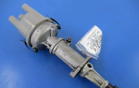 Skoda Felicia I Spark distributor 443213204742