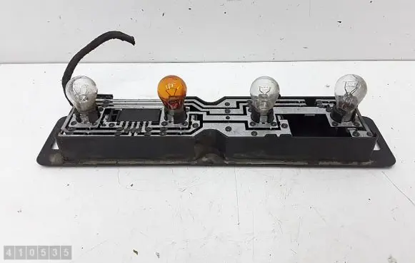 Mercedes-Benz Sprinter W901 W902 W903 W904 Tail light bulb cover holder 32CPEU