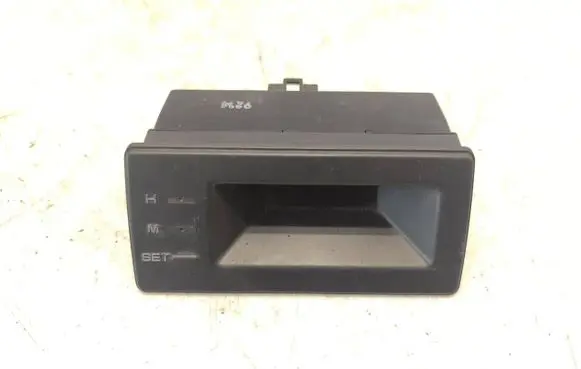 Mitsubishi Colt Clock 