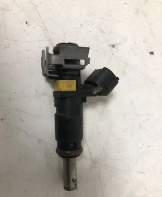 Citroen DS3 Fuel injector V75281768007