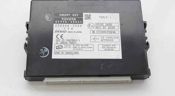 Lexus GS 300 350 430 450H Other devices 2325002300 8999030041