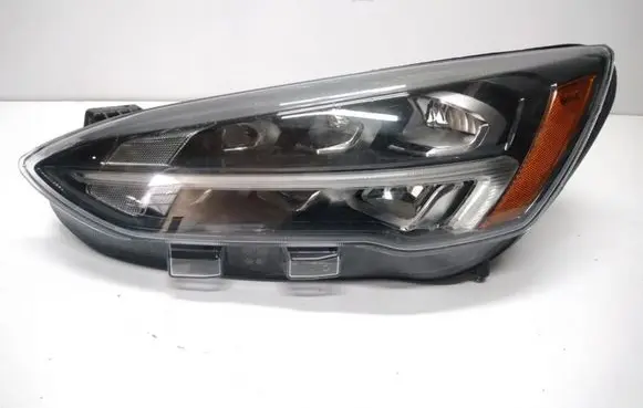 Ford Focus Headlight/headlamp