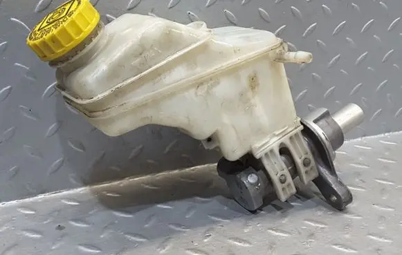 Fiat Grande Punto Master brake cylinder 0204051107