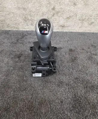 BMW M2 F87 Gear shifter/selector 8072022