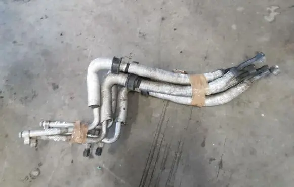 BMW 7 E38 Air conditioning (A/C) pipe/hose