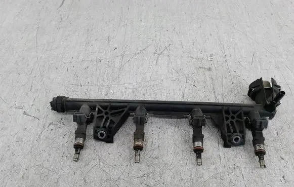 Fuel main line pipe