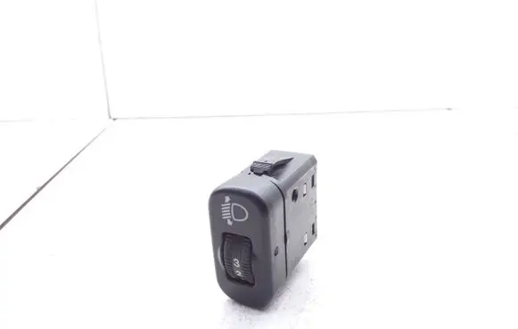 Volkswagen Crafter Headlight level height control switch 9065440131 32200105