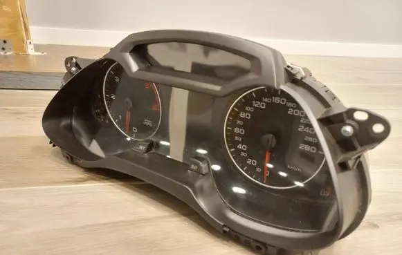 Audi A4 S4 B8 8K Speedometer (instrument cluster) 8K0920930D