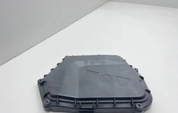BMW X3 F25 Fuse box cover 8509910 10055913