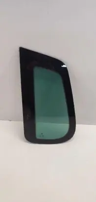 Volkswagen Tiguan Rear side window