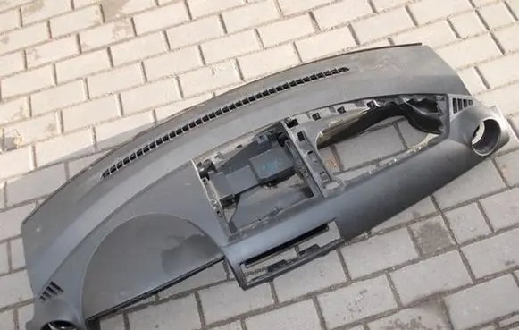 Mazda 5 Dashboard