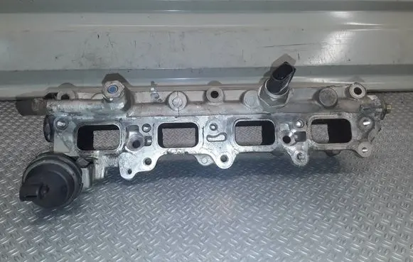 Volkswagen Golf Plus Fuel main line pipe GK00286
