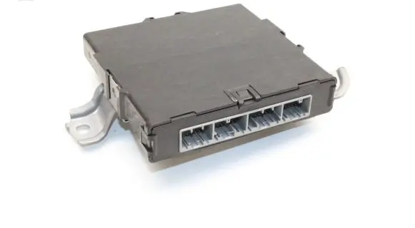 Toyota Auris E180 Power management control unit 89681-02040 MB2850003080
