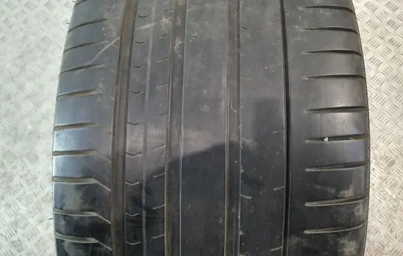 Mini One - Cooper F56 F55 R22 summer tire PIRELLI PZERO 31530R22