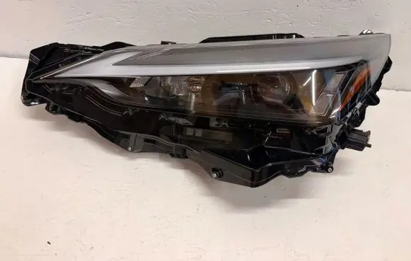 Lexus NX Headlight/headlamp