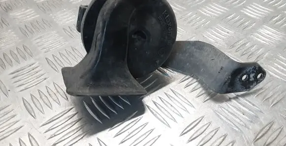 Audi A6 S6 C5 4B Horn signal 4B0951229D