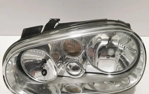 Volkswagen Golf IV Headlight/headlamp 1J1941015B 67742010 191129