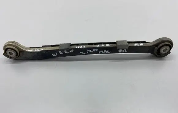 Mercedes-Benz S W220 Rear control arm A220352C588