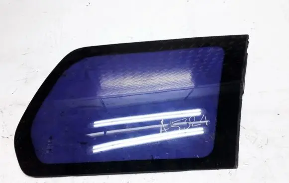 Mitsubishi Space Wagon Rear side window