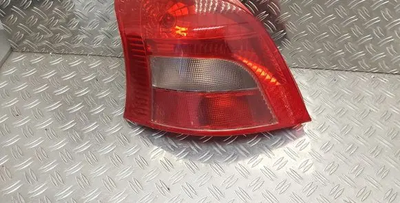 Toyota Yaris Rear/tail lights