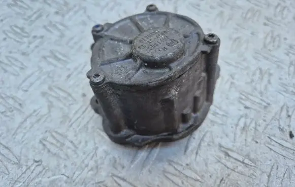 Mercedes-Benz GLK (X204) Vacuum pump GD01497