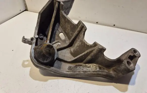 Mini One - Cooper R50 - 53 Engine mounting bracket 151449002 12160910