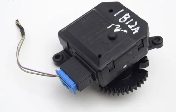 Seat Ibiza IV (6J,6P) Air flap motor/actuator 309368201A H14909012966