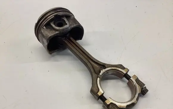 KIA Sportage Piston oem