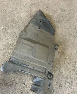 Nissan Almera N16 Front underbody cover/under tray 758944M400