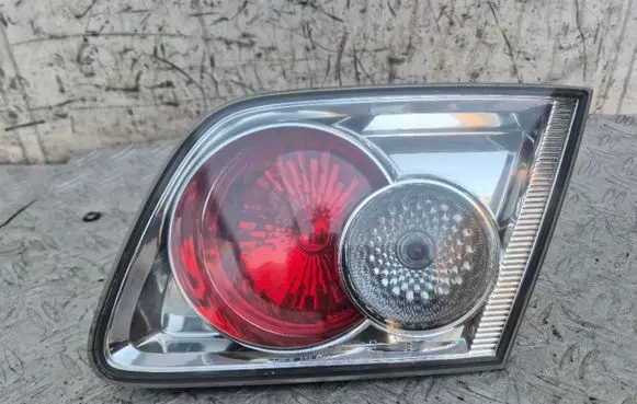 Mazda 6 Tailgate rear/tail lights 22661971