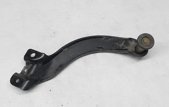 Renault Trafic III (X82) Sliding door lower roller guide/hinge G311971J