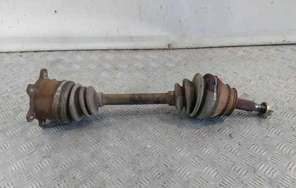 Mitsubishi Pajero Rear driveshaft MR528651