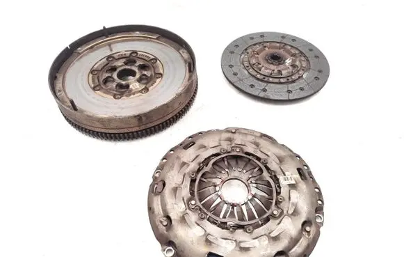 Opel Astra H Clutch set kit 55567619